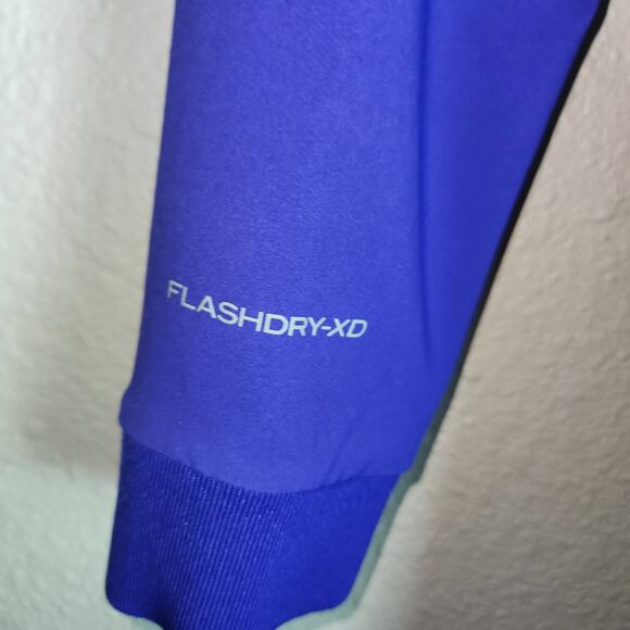 The North Face Girls Tekno Pullover FlashdryXD Water Resistant Hoodie, Large - Picture 6 of 8